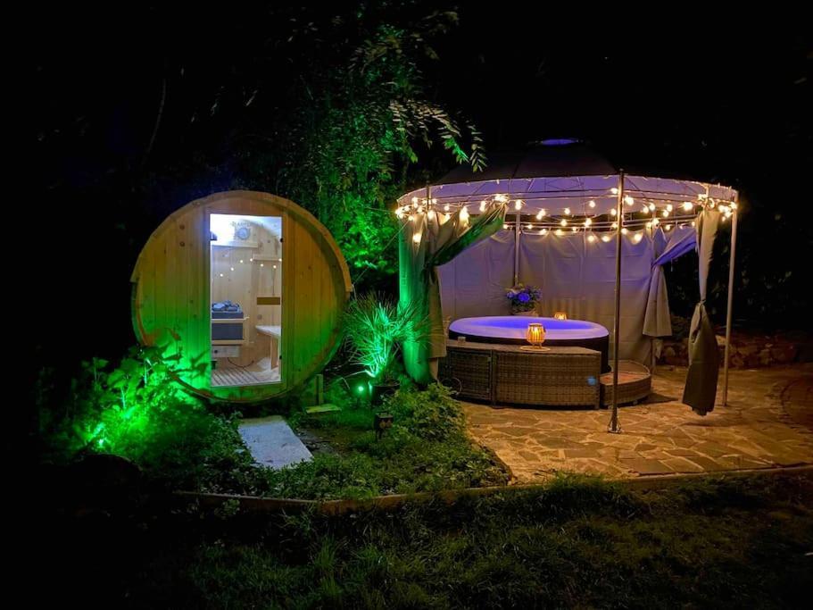 Ferien-Villa Direkt Am Rhein Sauna/Whirlpool Gotterswickerhamm Exterior photo